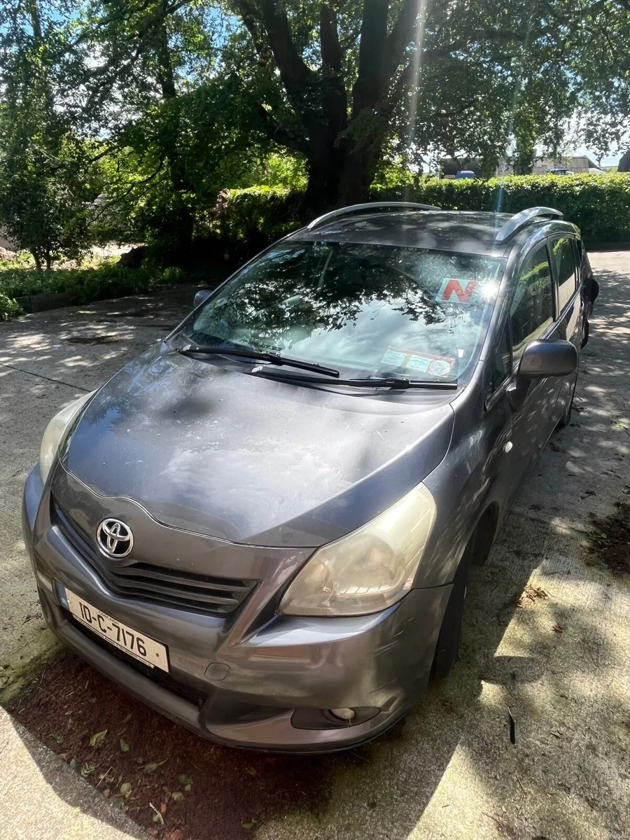 Toyota Verso 2010 - Image 4
