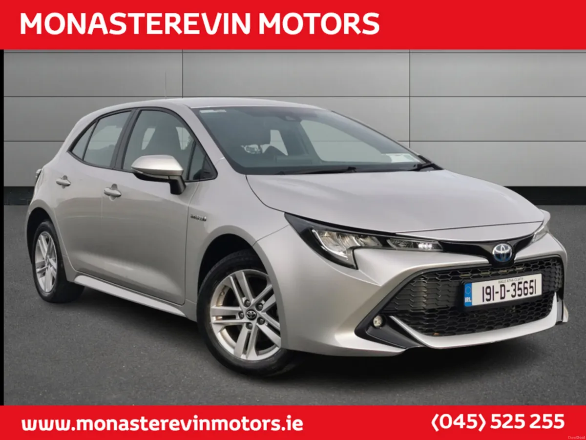 Toyota Corolla LUNA H/B 4DR AUTO HYBRID - Image 2