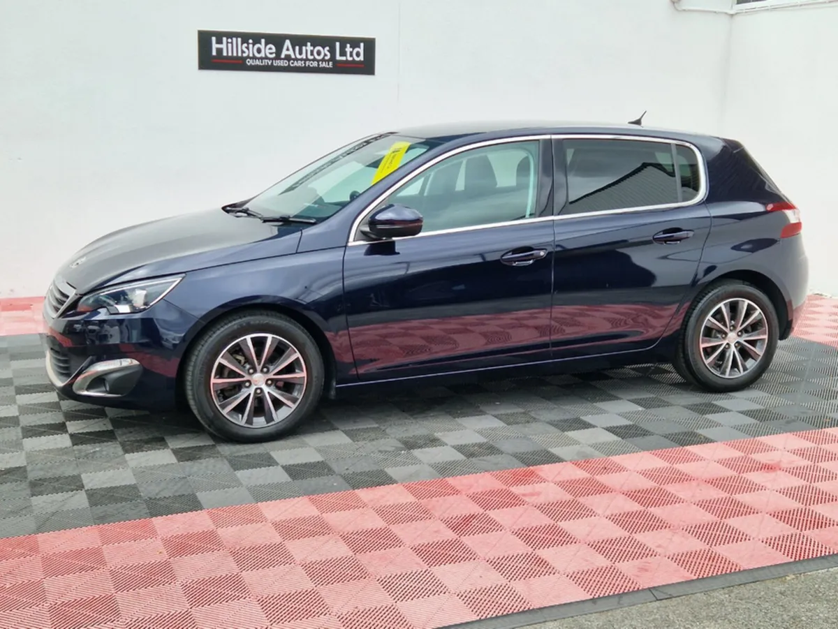Peugeot 308 ALLURE 1.6 DIESEL  AUTOMATIC 5DR - Image 4