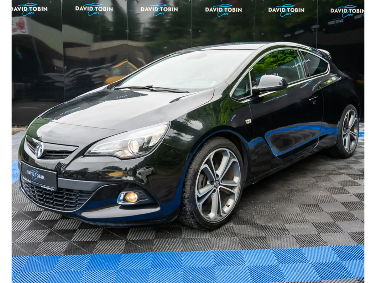 Vauxhall Astra 1.4 GTC TURBO LIMITED EDITION - Image 5