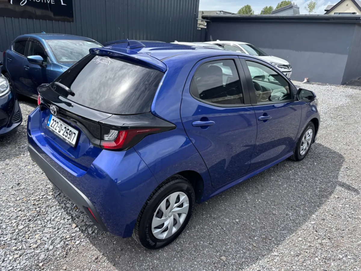 Toyota Yaris 1.0 AUTOMATIC 222D 25917 - Image 4