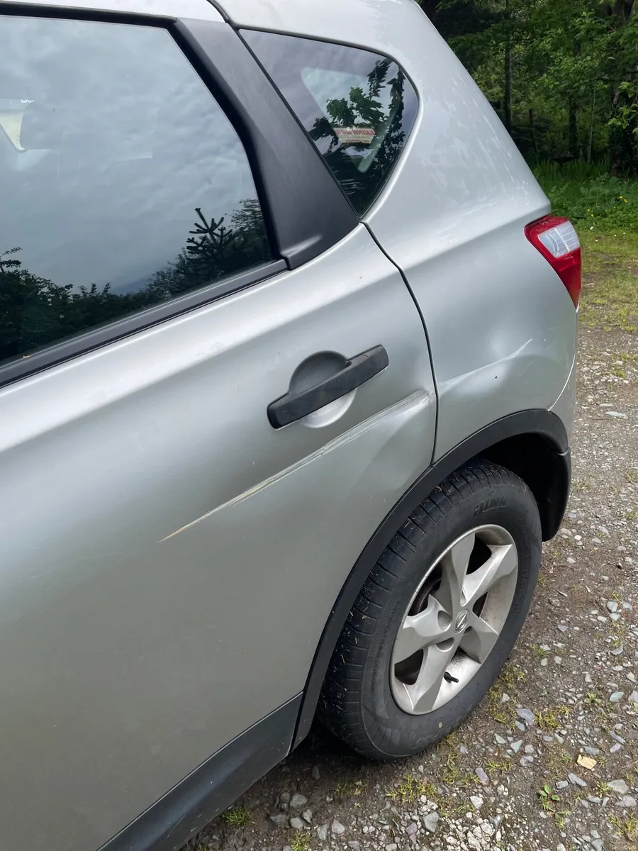 Nissan Qashqai 2013 - Image 2