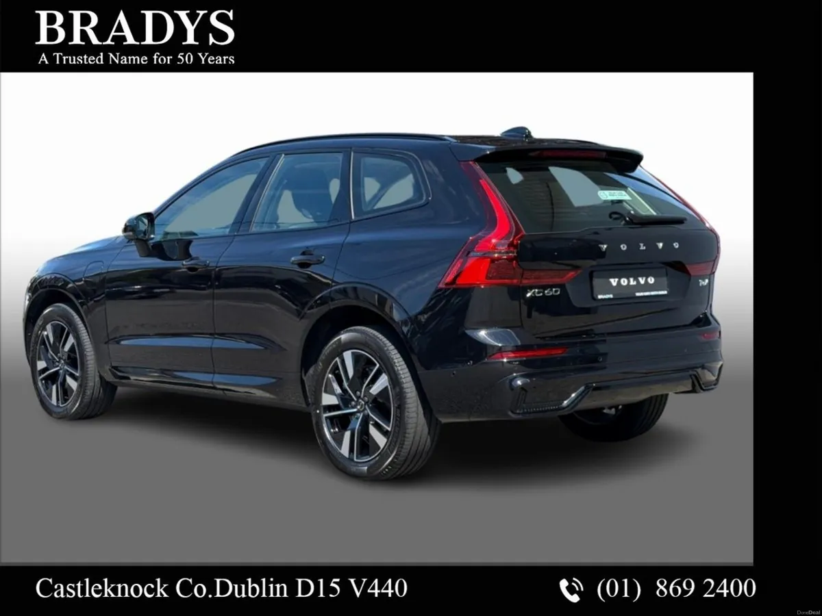 Volvo XC60 T6 Plus Dark AWD PHEV - Image 4