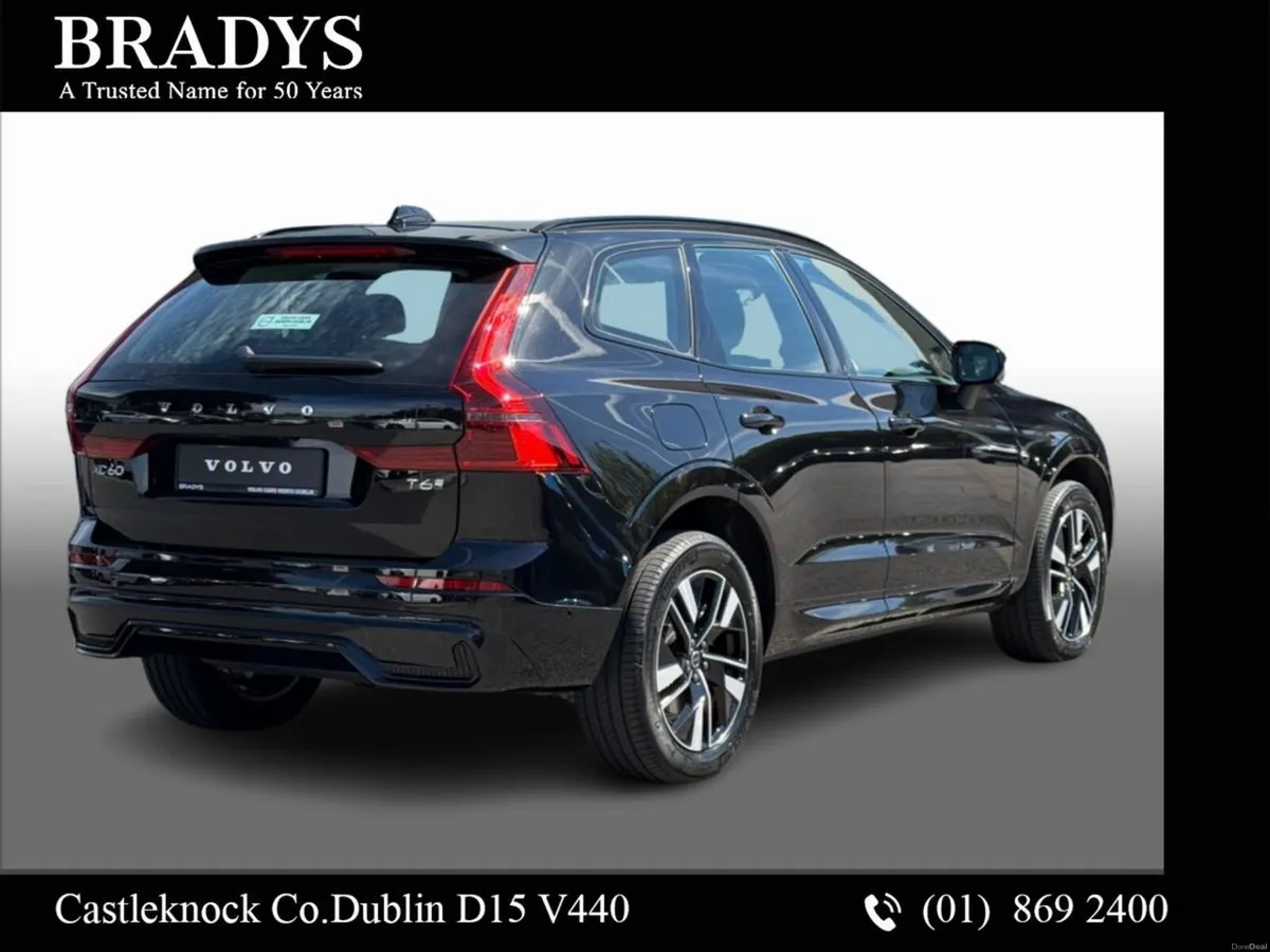 Volvo XC60 T6 Plus Dark AWD PHEV - Image 3