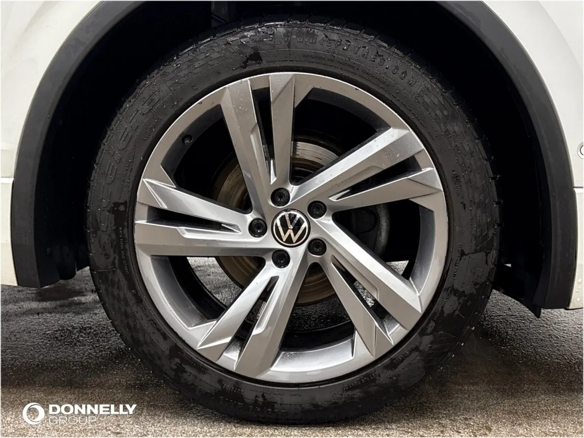 Volkswagen Tiguan Estate Special Edition R-Line Ed - Image 5