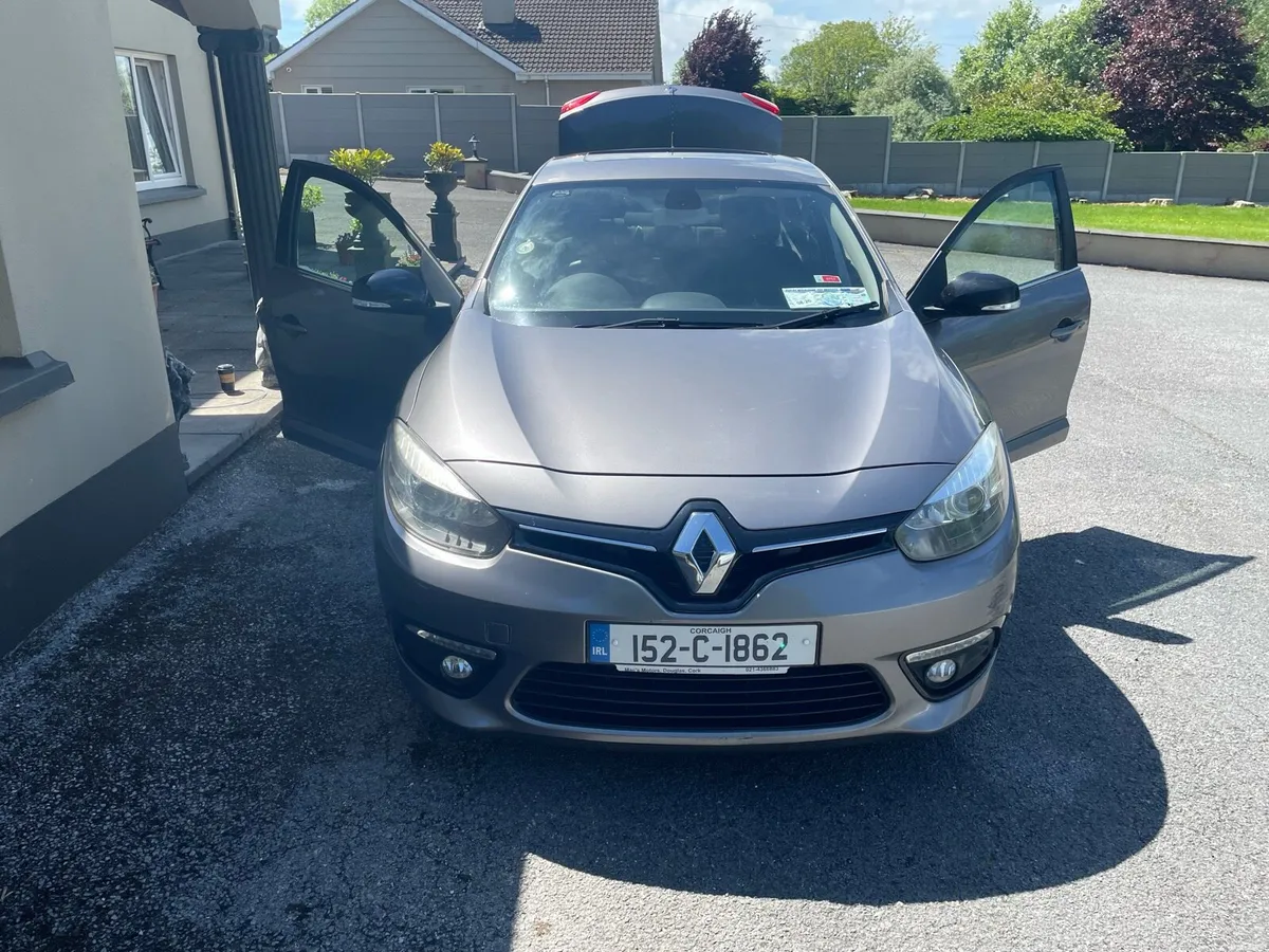 2015 Renault fluence limited edition - Image 3