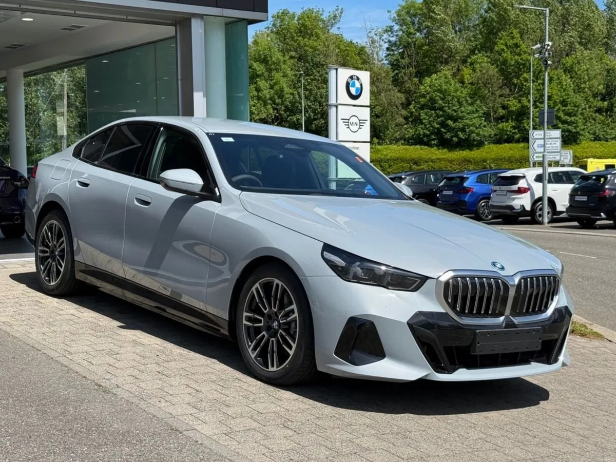 BMW 5-Series 530e M Sport Saloon - Image 1