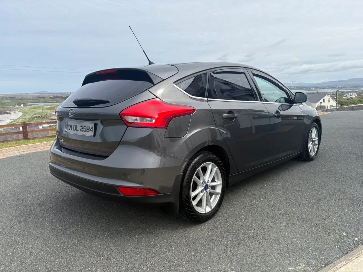 Ford focus - Image 2
