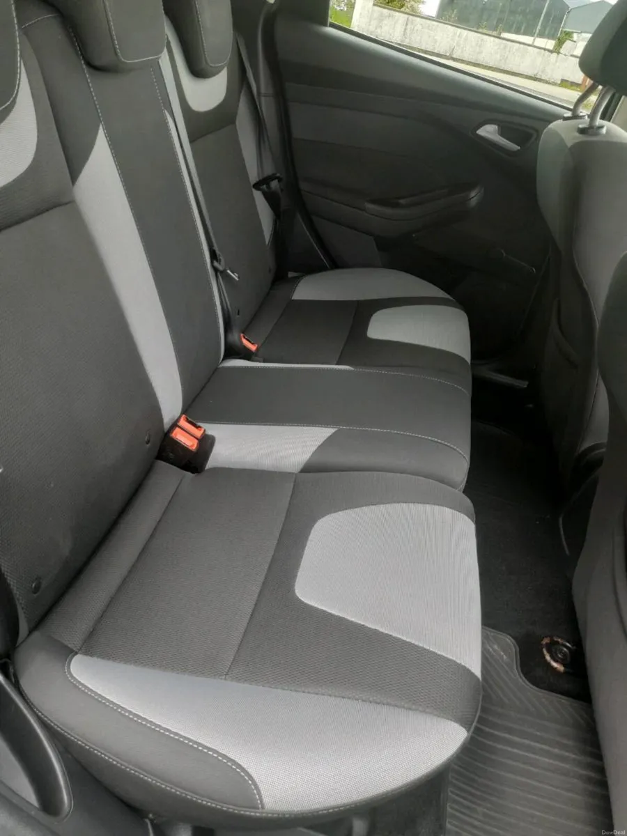 Ford focus - Image 4