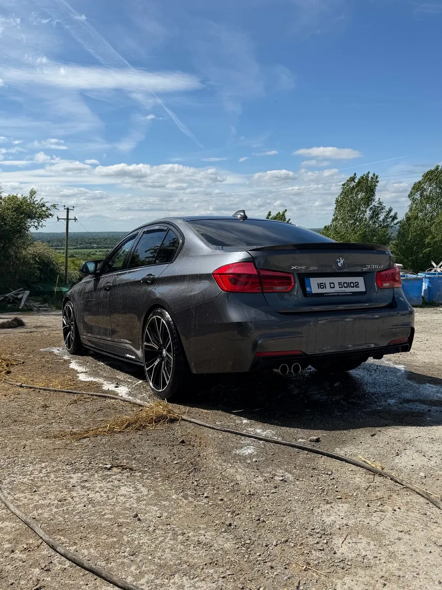 BMW 335d - Image 3