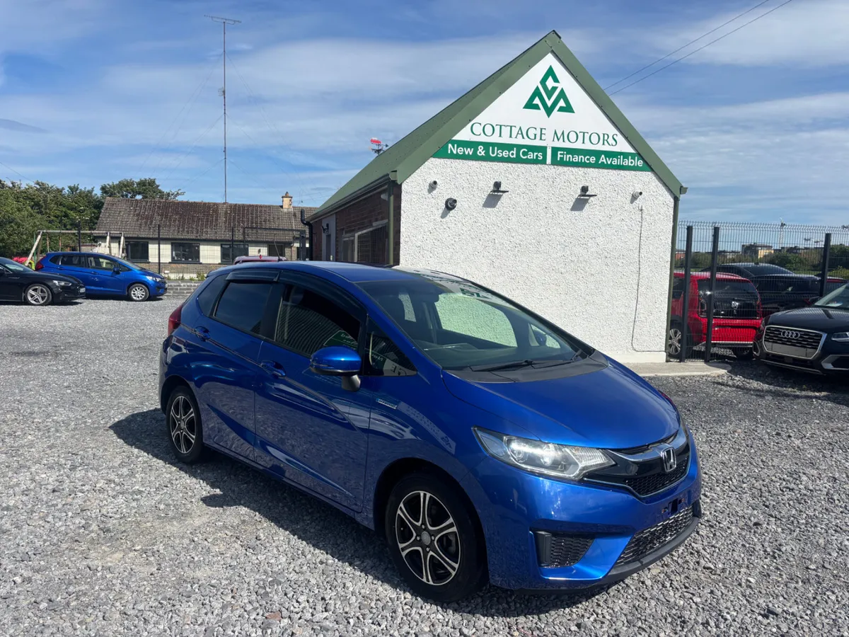 Honda Fit - Image 1