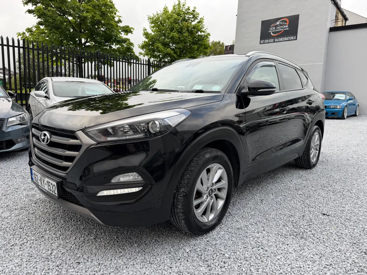 2016 (162) Hyundai Tucson 1.7 D SE NAV - Image 3