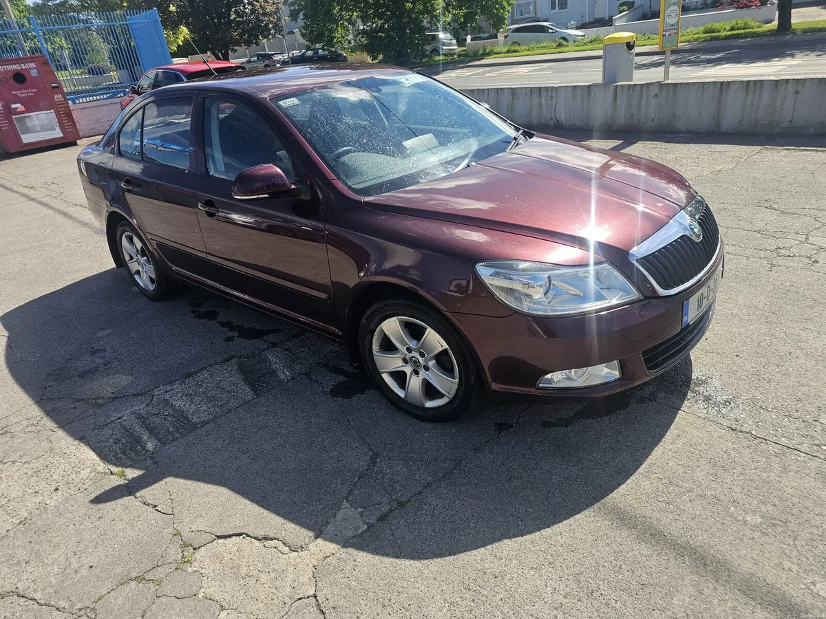 2010 Skoda Octavia - Image 1