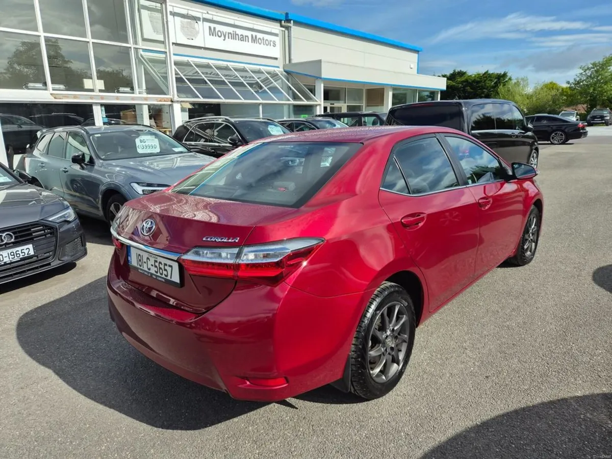 Toyota Corolla 1.33 Luna 4DR - Image 3