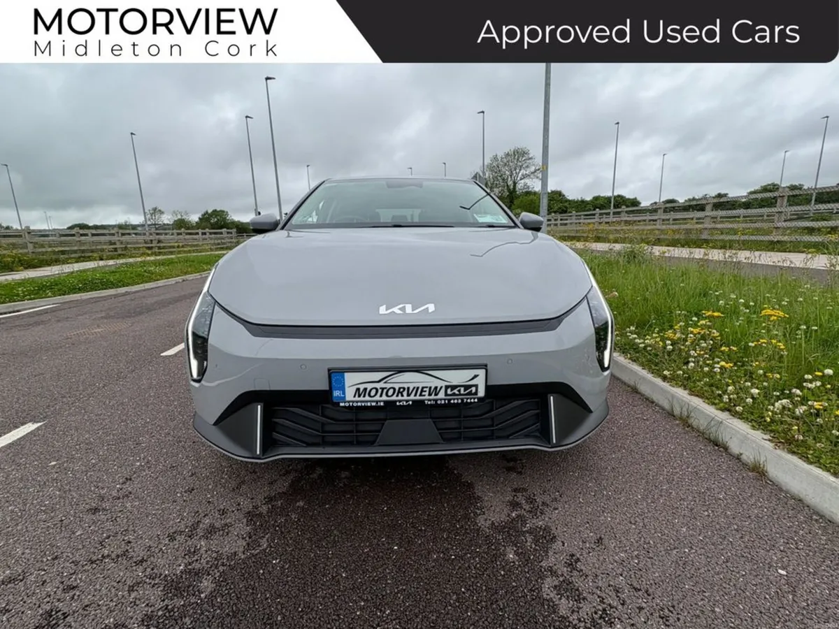 Kia EV4 sold cod sold EV4 5HB Earth K3 LR 5DR Auto - Image 4
