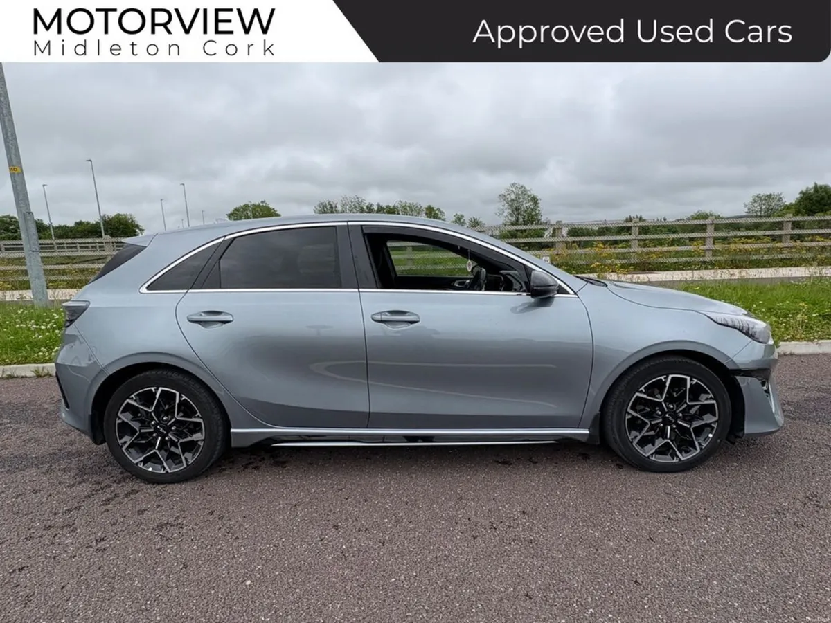 Kia Ceed 1.6D Mhev GTL MY23 5DR, **warranty till 2 - Image 3