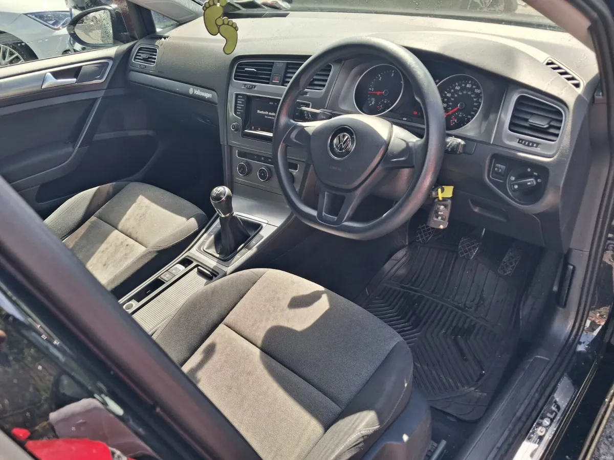 Volkswagen Golf 2014 - Image 3