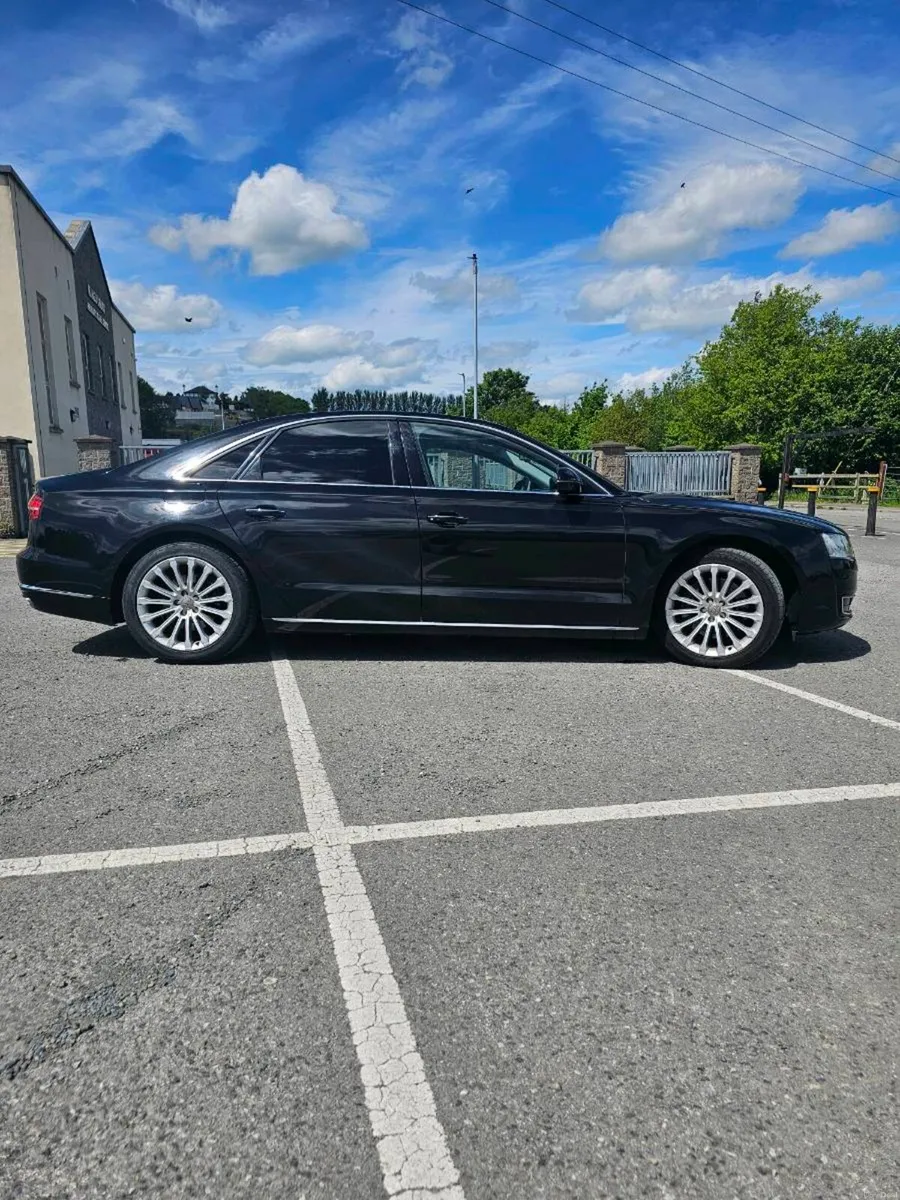 AUDI 8 FOR SALE NO SWAP - Image 2
