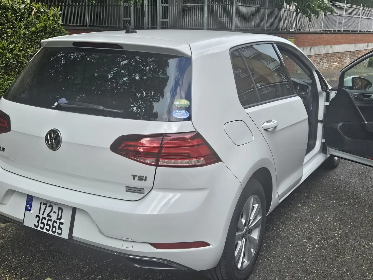 Volkswagen Golf 2017 - Image 2