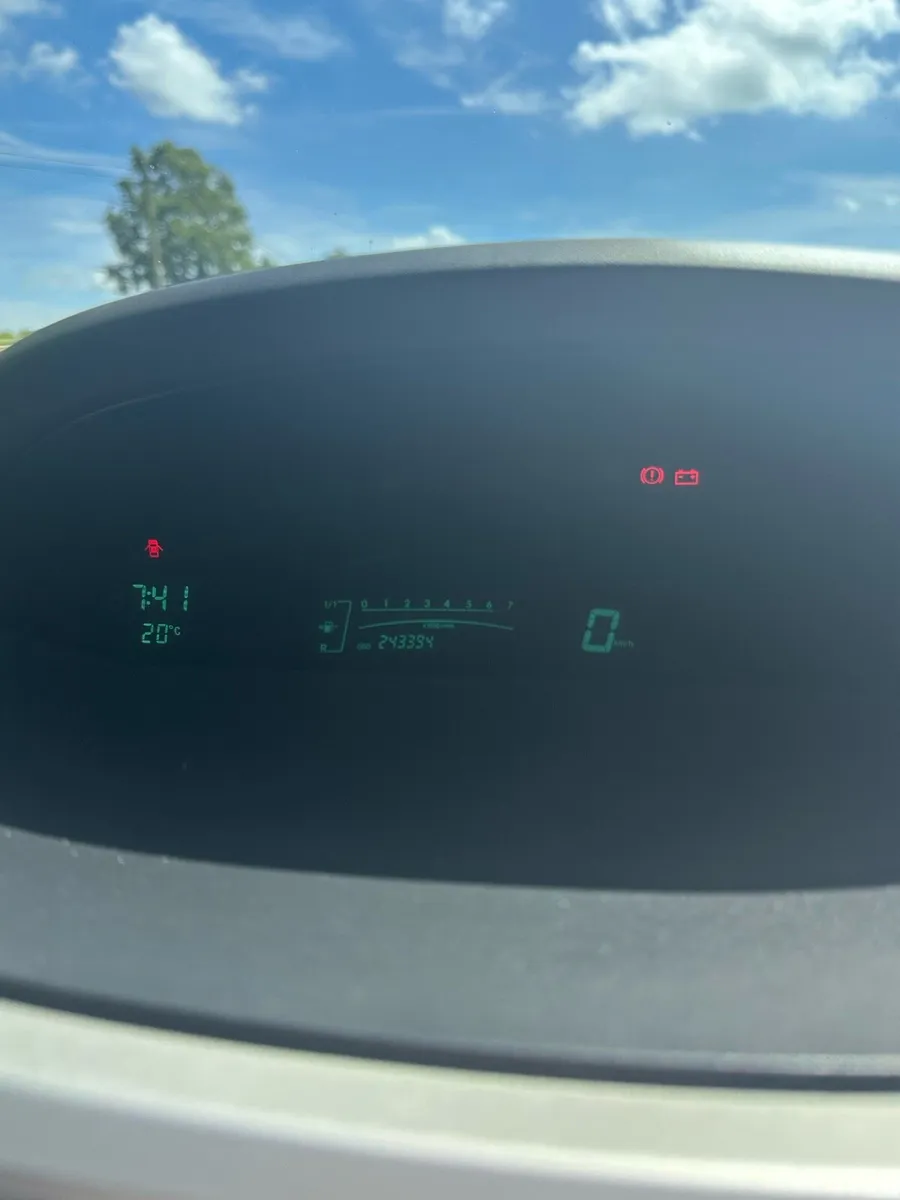 Toyota Yaris - Image 3