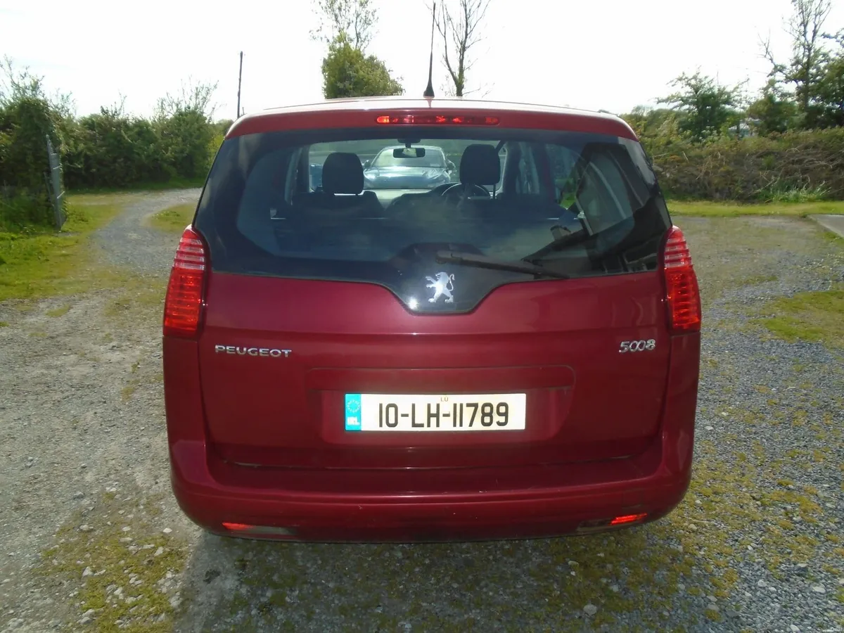 Peugeot 5008 2010 - Image 4