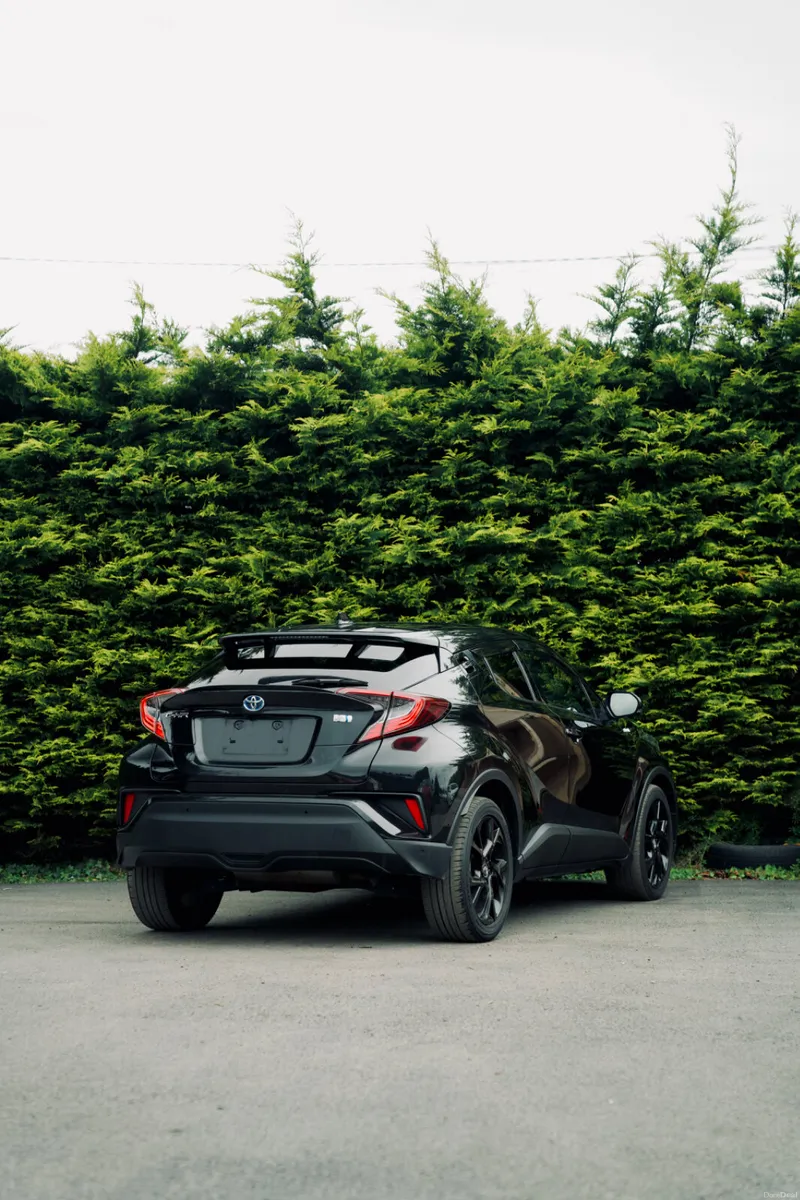 Toyota C-HR 1.8 Hybrid 2019 - Image 3