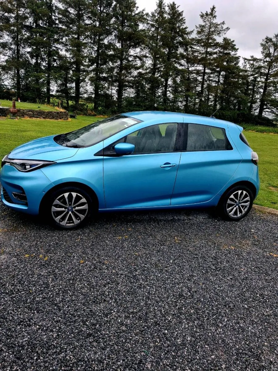 Electric car - Image 4