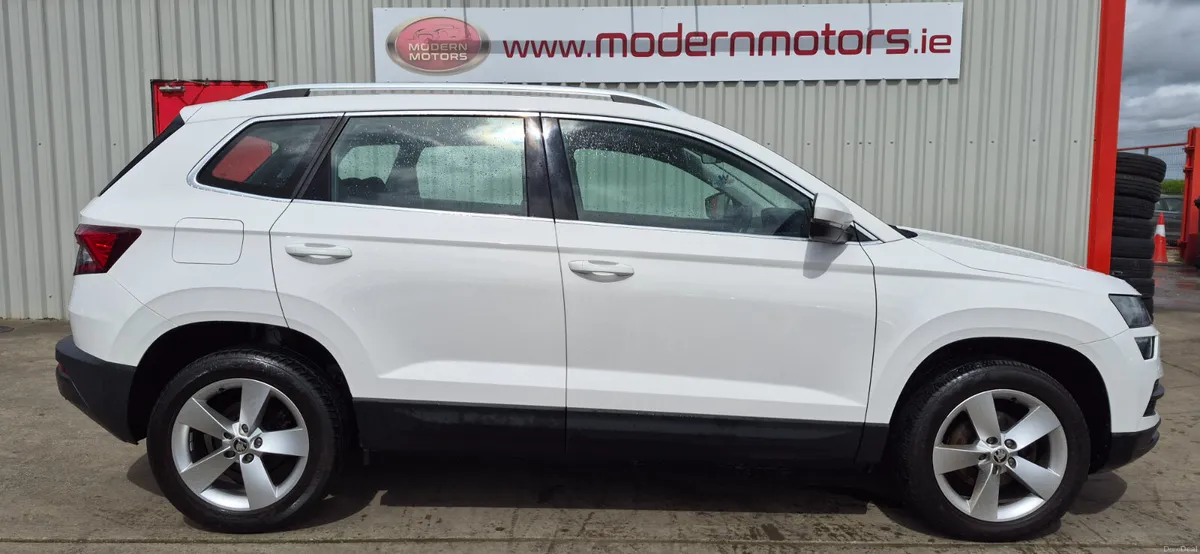 Skoda Karoq 1.6 tdi ambition mpv/suv - Image 4