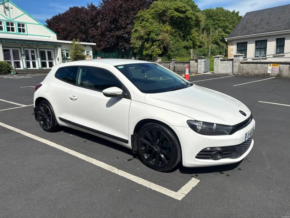 Volkswagen Scirocco 2.0 TDI | 2010 | Manual - Image 2