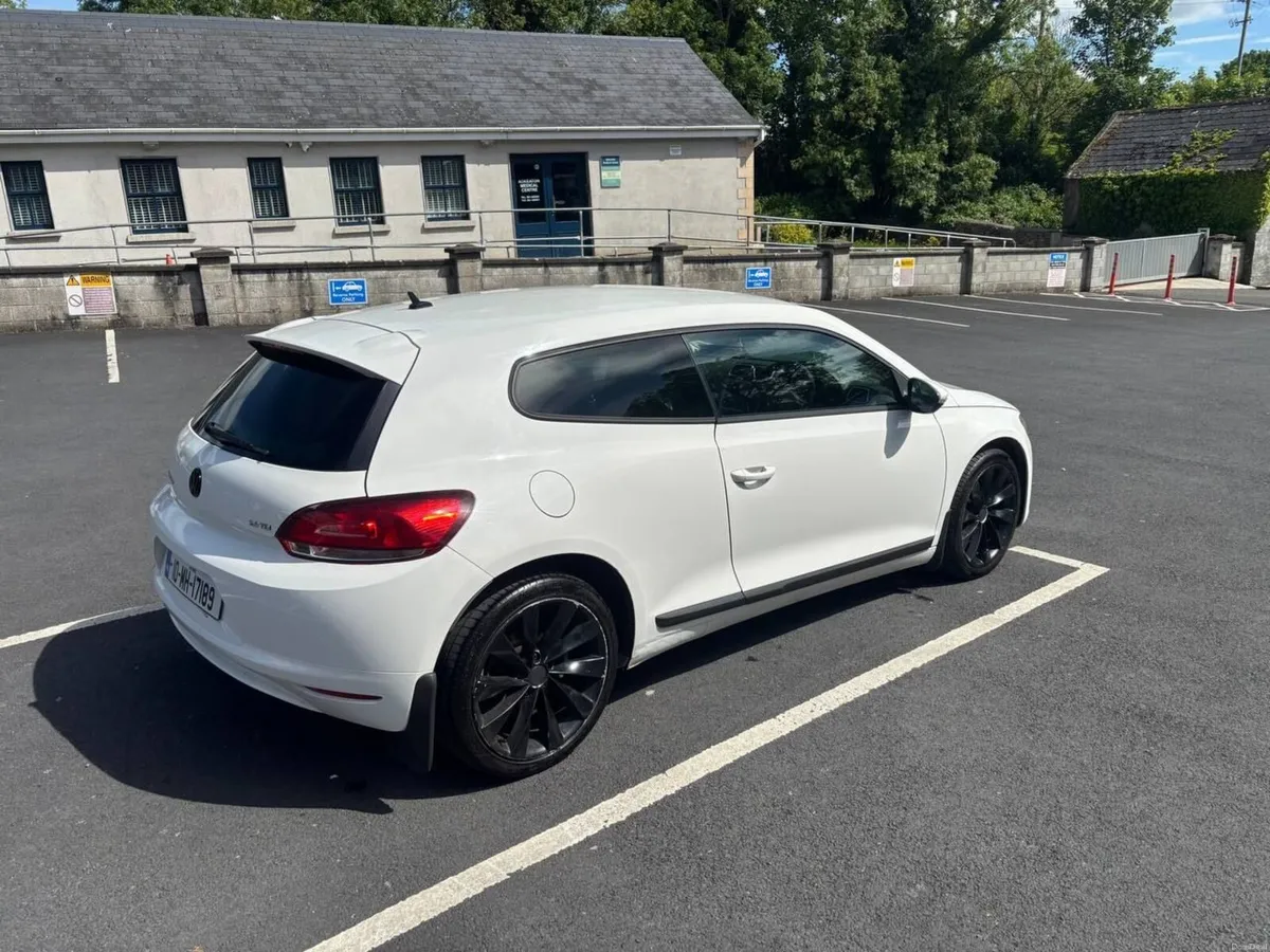 Volkswagen Scirocco 2.0 TDI | 2010 | Manual - Image 3