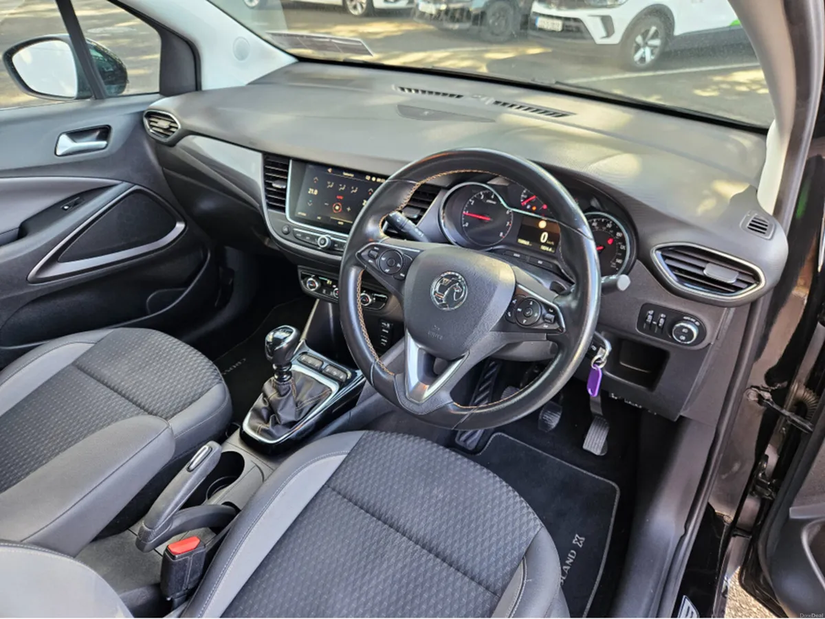 Opel Crossland X 1.2 ELITE - Image 3