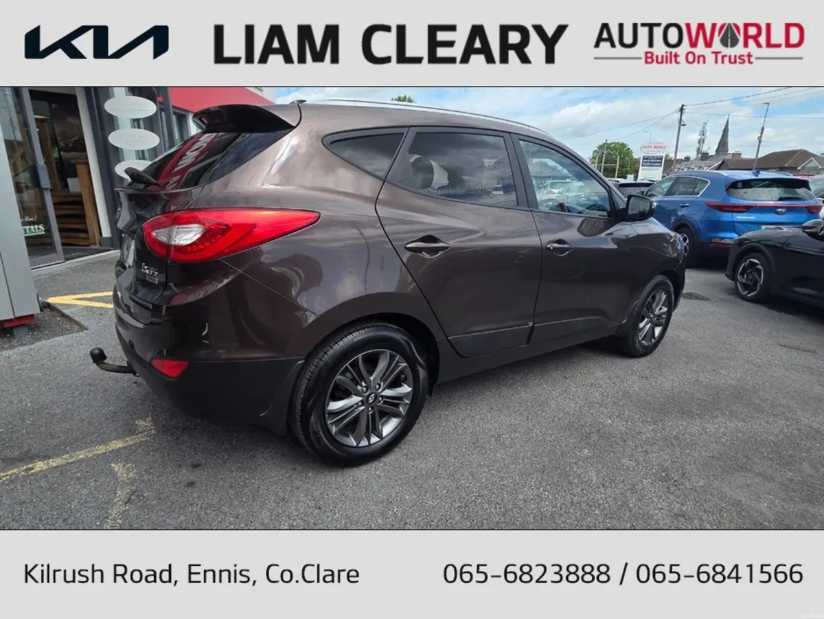 Hyundai ix35 1.7 EXECUTIVE 4DR - Image 3