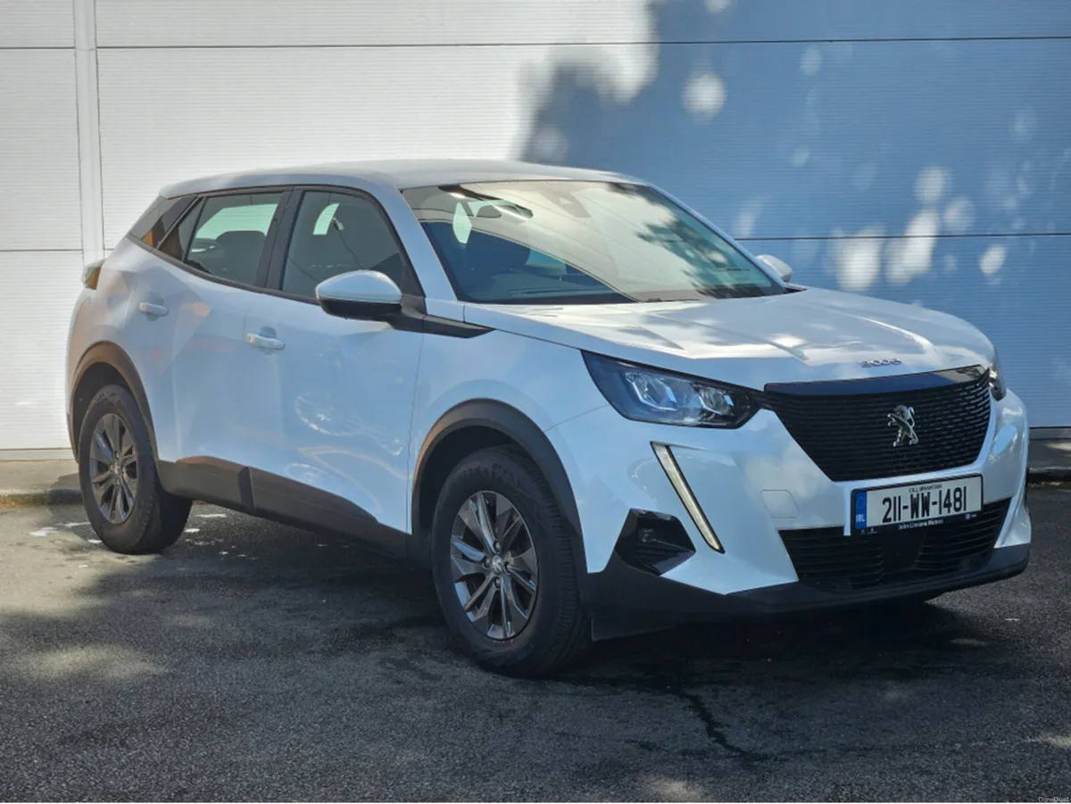 Peugeot 2008 ACTIVE 1.2 100 4DR - Image 1