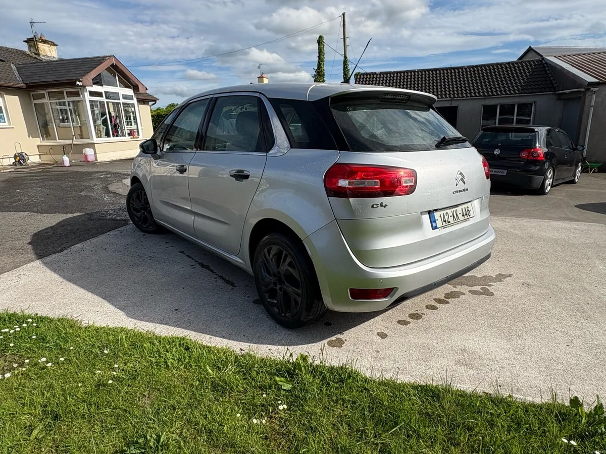 142 CITROEN C4 PICASSO 1.6 DIESEL EXECUTIVE - Image 4
