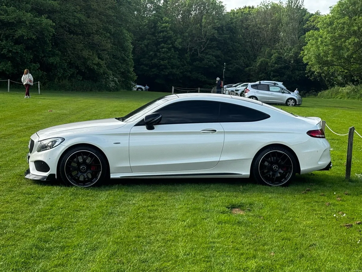 Mercedes-Benz C43 AMG - Image 3