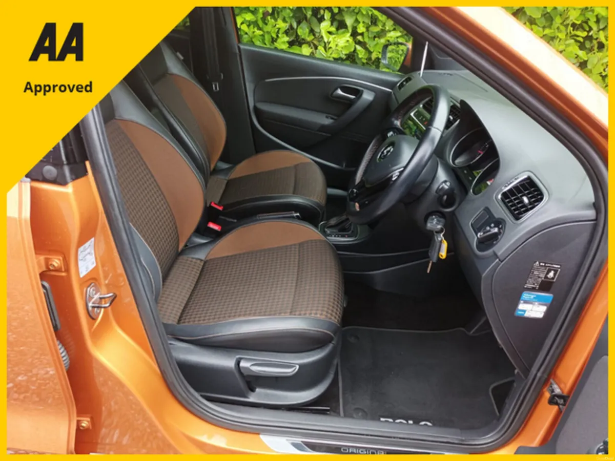 Low Mileage half leather VW Polo 1.2 TSI, 2017 - Image 2