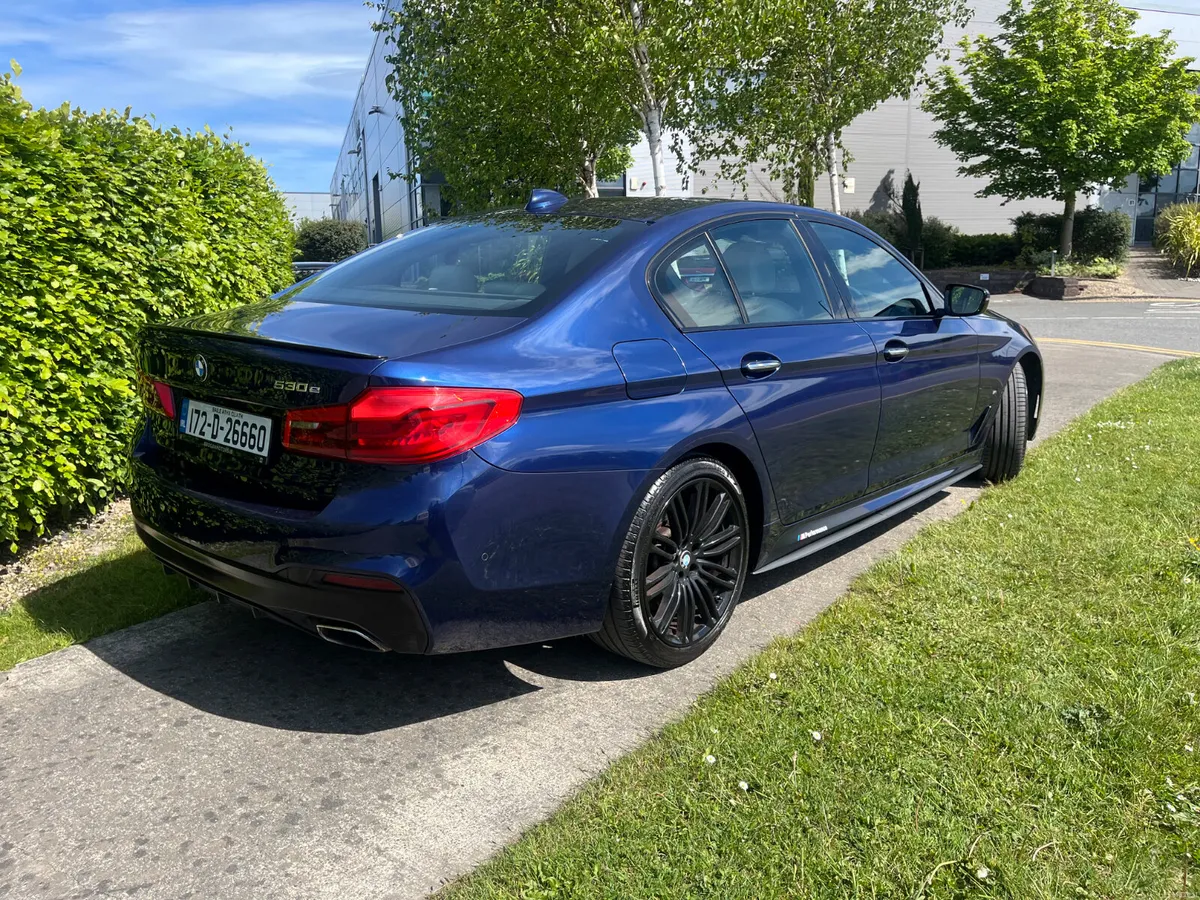 BMW 5-Series 2017 530e M-Performance - Image 3