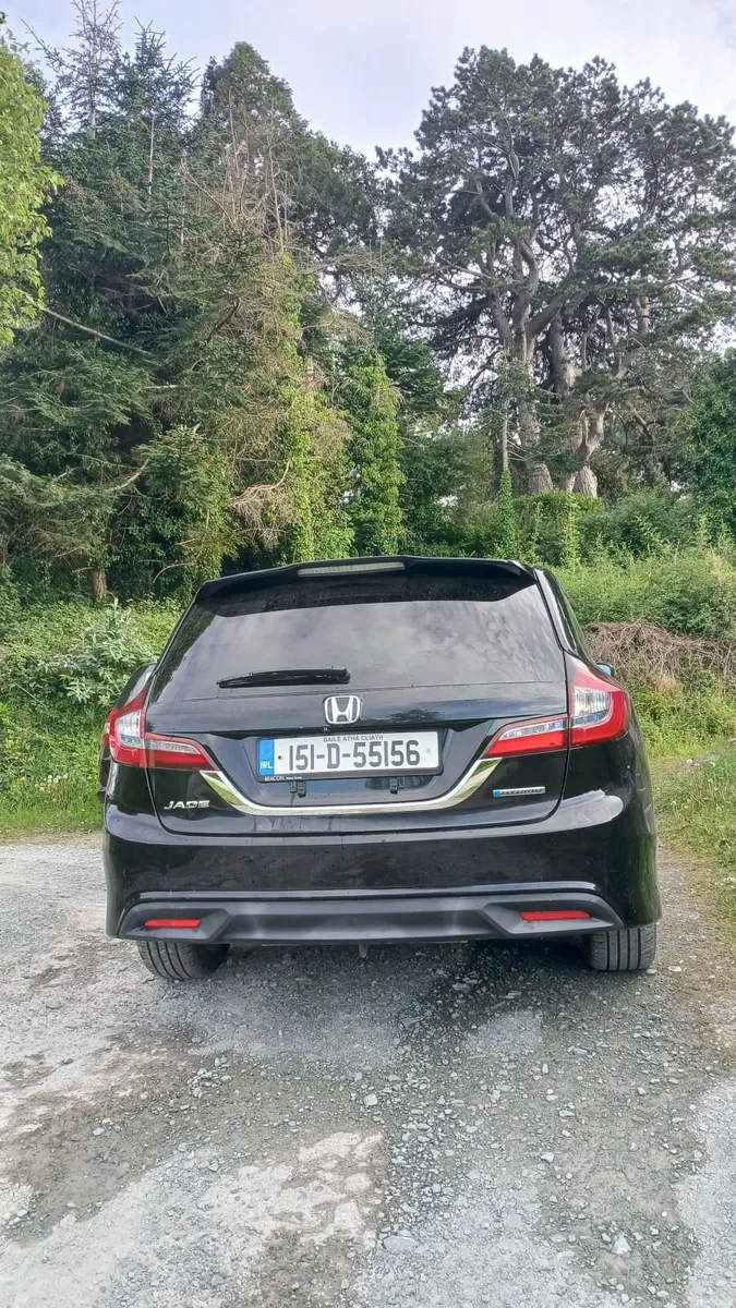 Honda Hybrid 1.5 Petrol  6-Seater - Image 4