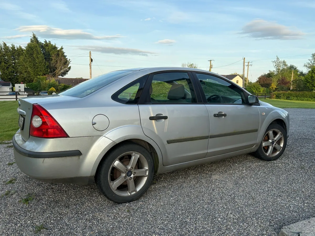 Ford Focus - Image 2