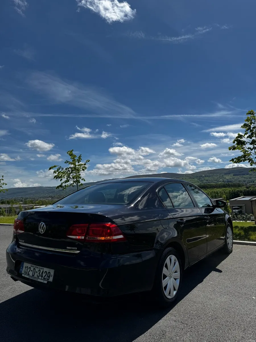Volkswagen Passat - Image 3