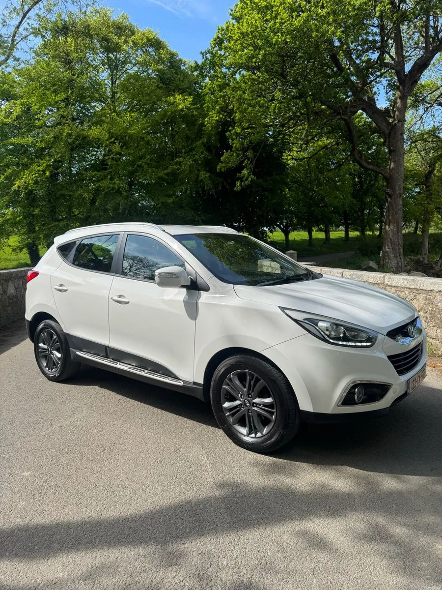 Hyundai ix35 high spec - Image 2