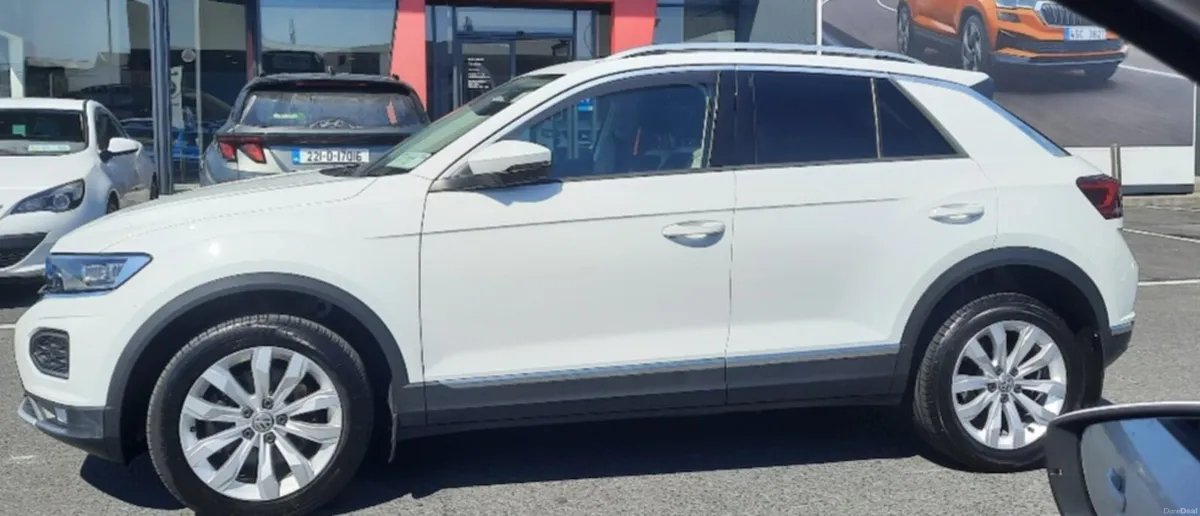 VW T- Roc - Image 2