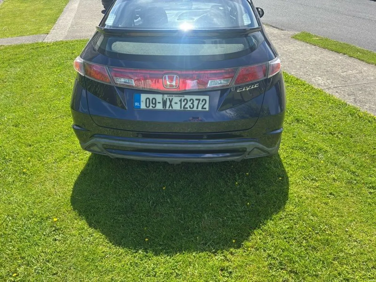 2009 Honda Civic - Image 4