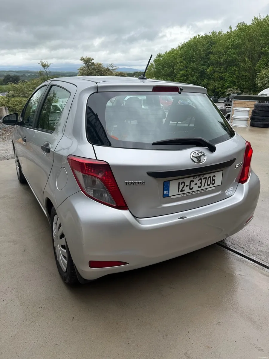 Toyota Yaris - Image 3