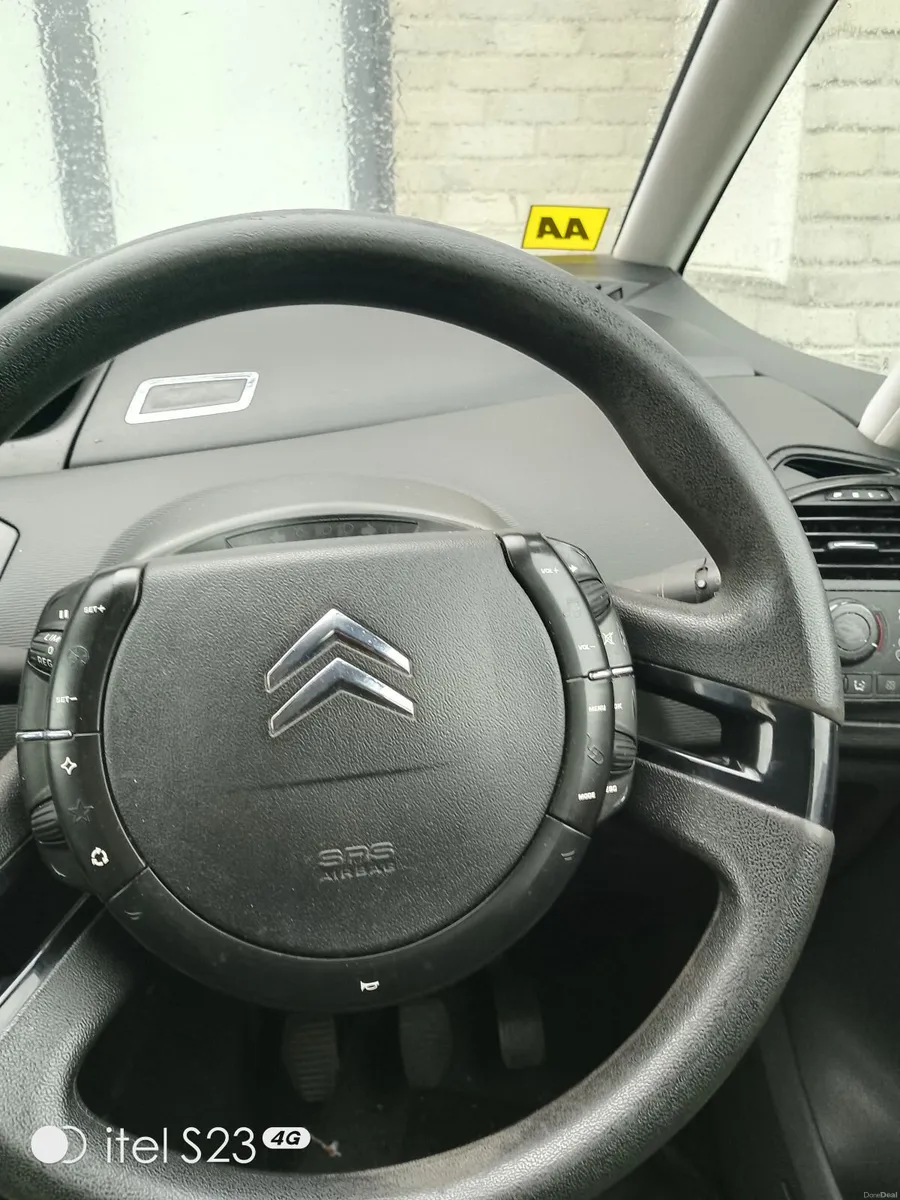 Citroen C4 Picasso 2008 - Image 5