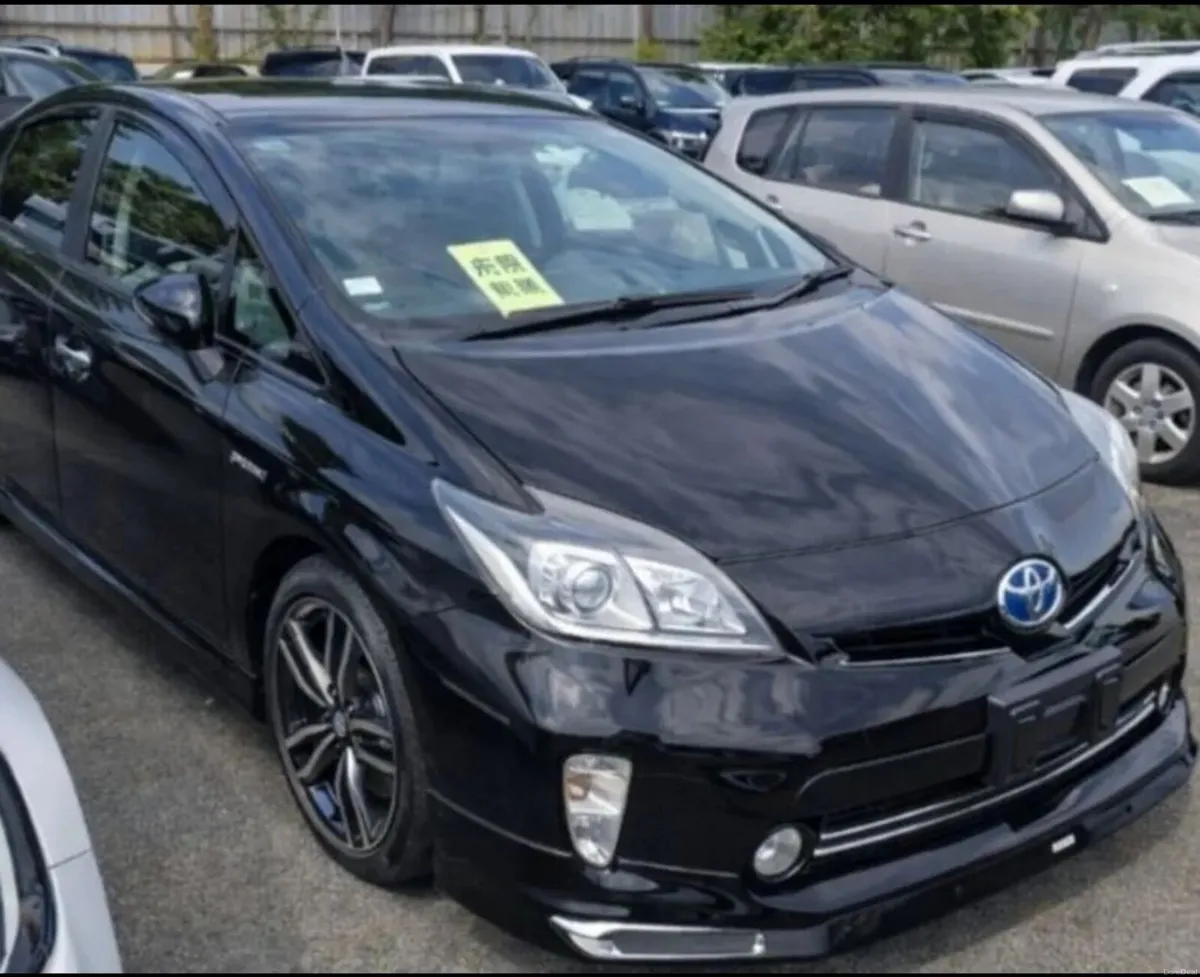 Toyota Prius 2014 - Image 1