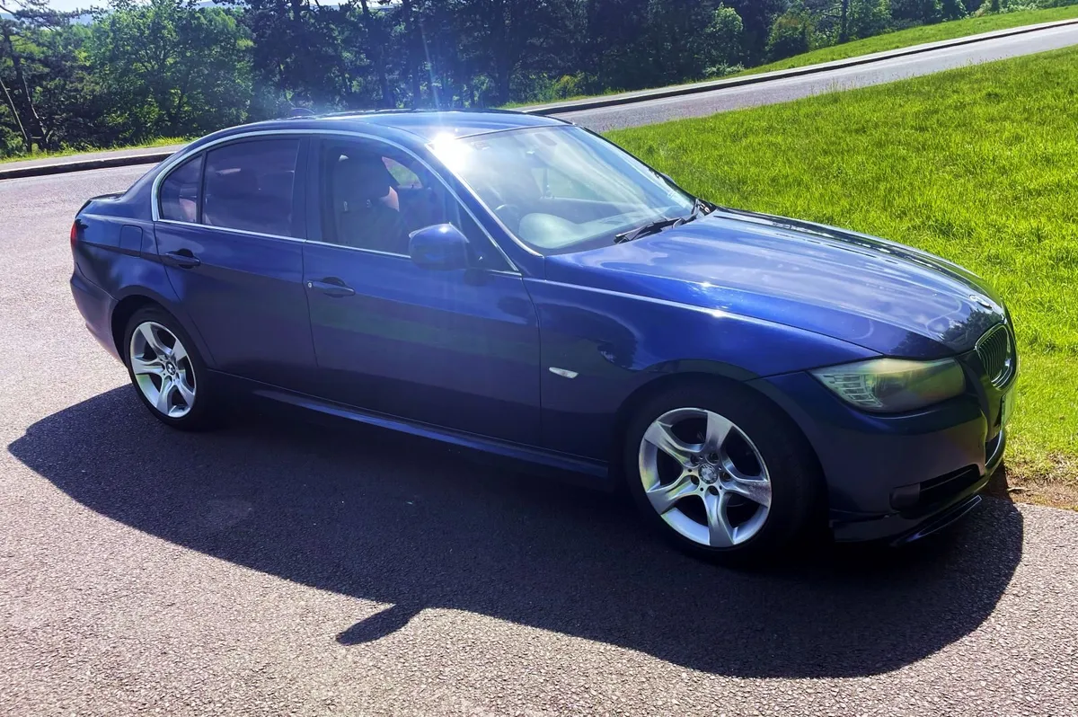 2011 BMW 318D AUTOMATIC. NCT + TAX - Image 1