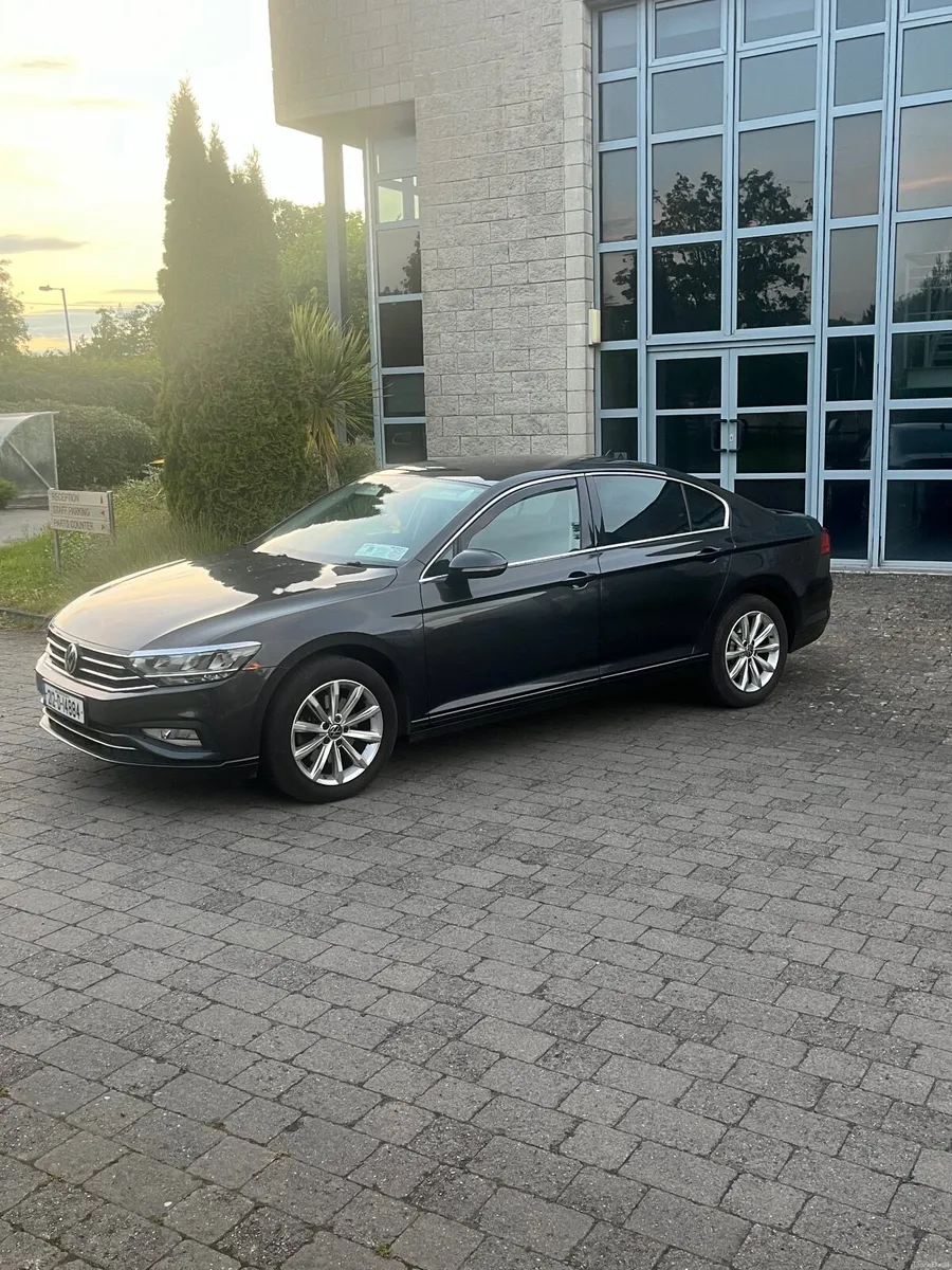212 Volkswagen Passat - Image 3