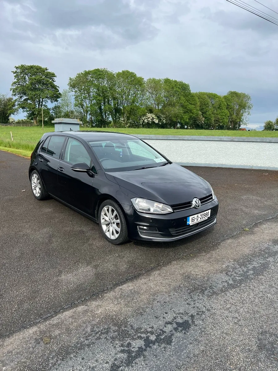 2016 Volkswagen Golf Highline - Image 1