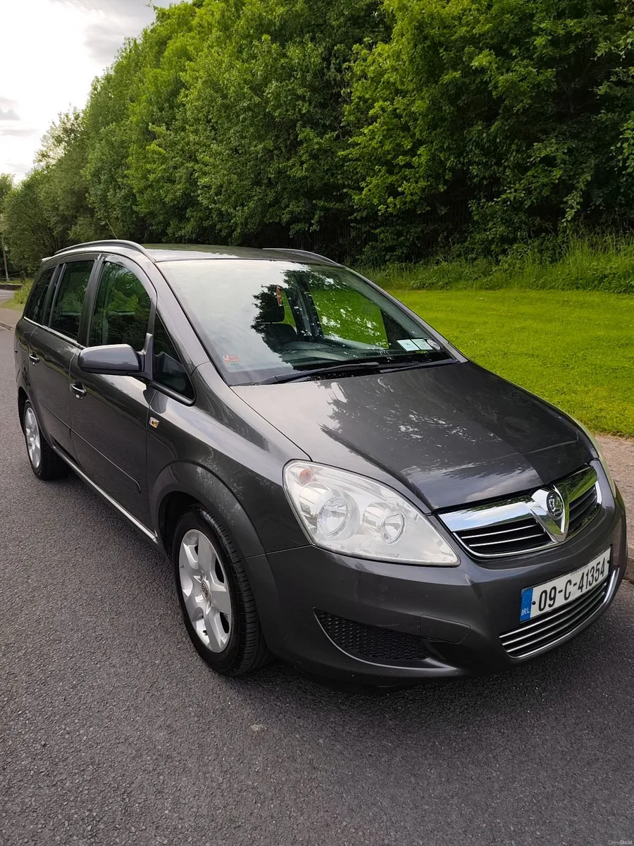 Vauxhall Zafira 2009 - Image 1